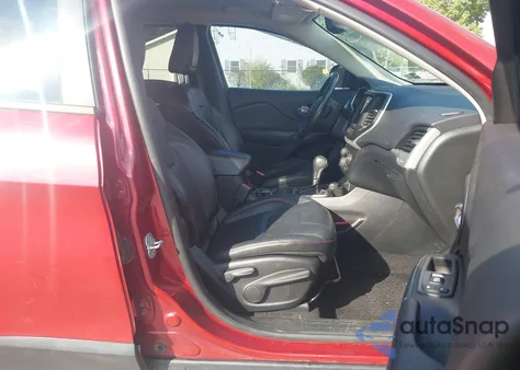 2014 Jeep Cherokee Trailhawk from USA, damaged, VIN 1C4PJMBS8EW164263